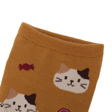 ふくふくにゃんこ 総柄スニーカーソックス