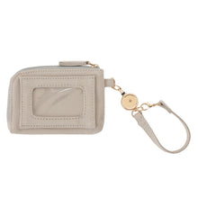 ふくふくにゃんこ コットンリール付きパスケース