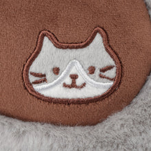 Fuku Fuku Nyankoハッチ肉球クッション