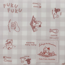 ふくふくにゃんこ おでかけ吊り下げられる大容量ポーチ