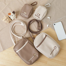 ふくふくにゃんこ ラテ色カラビナ付きガジェットポーチ