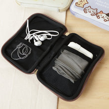 ふくふくにゃんこ モバイルバッテリーケース