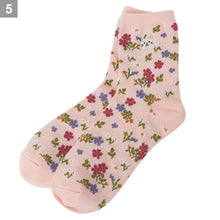 ふくふくにゃんこ 花柄刺繍ソックス
