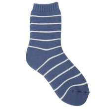 ふくふくにゃんこ 刺繍裏起毛ソックス