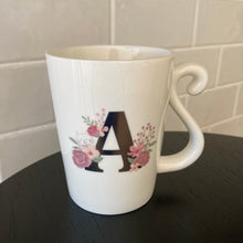 ふくふくにゃんこ イニシャルマグ