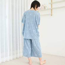 ふくふくにゃんこ ひんにゃりフェイスTシャツ