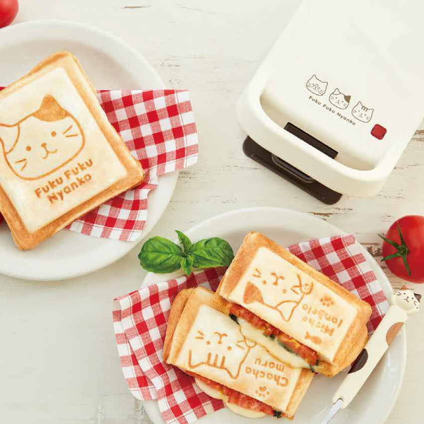 Fuku Fuku Nyanko ホットサンドメーカー　レッド