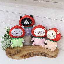 ふくふくにゃんこ いちごおすわりマスコット