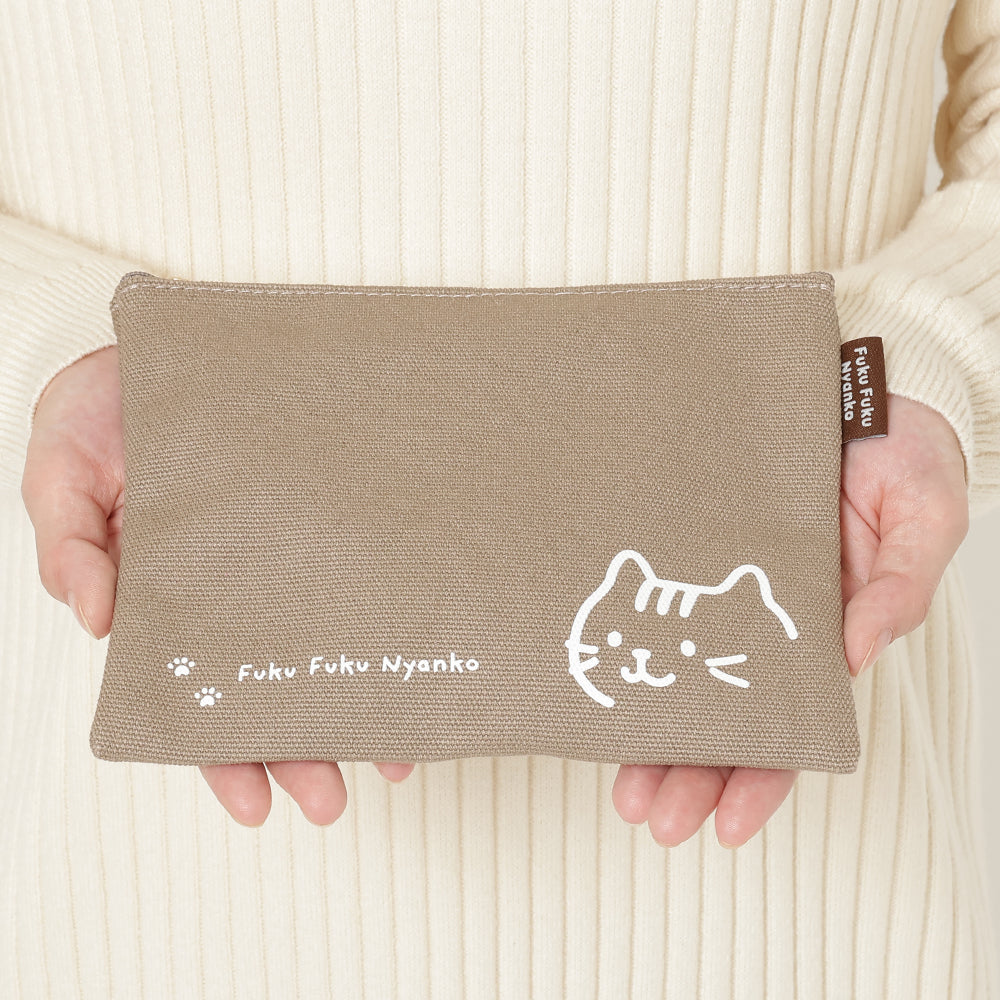 ふくふくにゃんこ フェイスフラットポーチ – HAPiNS online shop