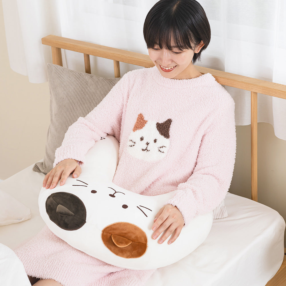 ふくふくにゃんこ くっつきにゃんこ抱き枕【WEB限定】 – HAPiNS online