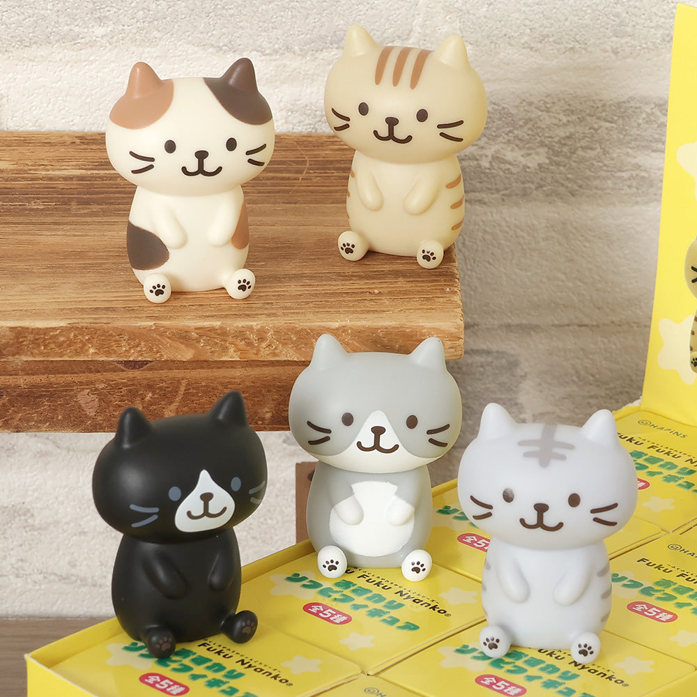 Fuku Fuku Nyankoおすわりソフビフィギュア【ガチャガチャ販売】