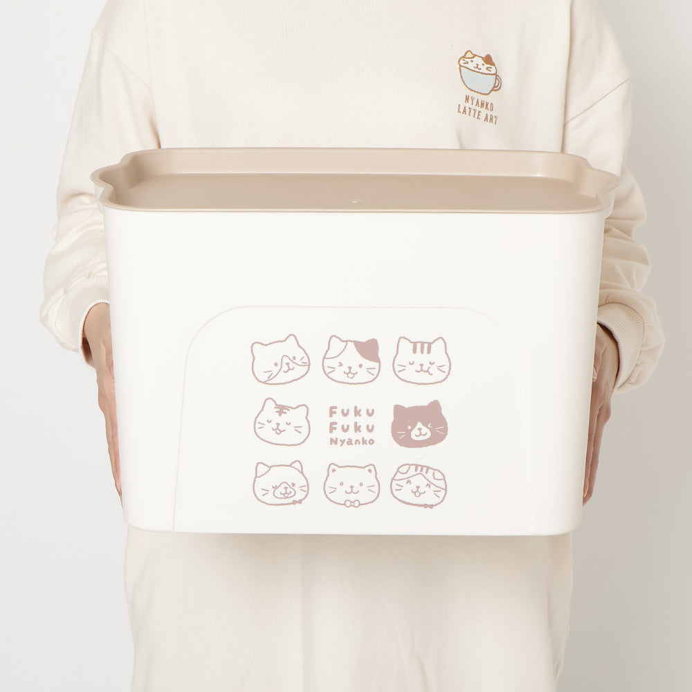 ふくふくにゃんこ コロコロフェイスPP収納ケース【Lサイズ】 – HAPiNS
