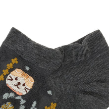  ふくふくにゃんこ  花柄刺繍ショートソックス
