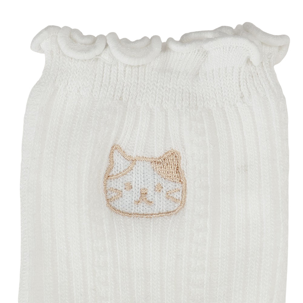 ふくふくにゃんこ  同色刺繍メロウクルーソックス