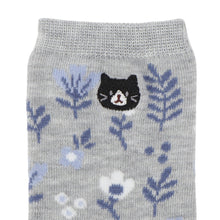  ふくふくにゃんこ 花柄刺繍クルーソックス
