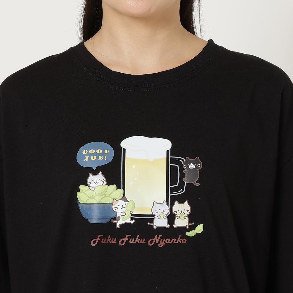 ふくふくにゃんこ おつまみTシャツ – HAPiNS online shop