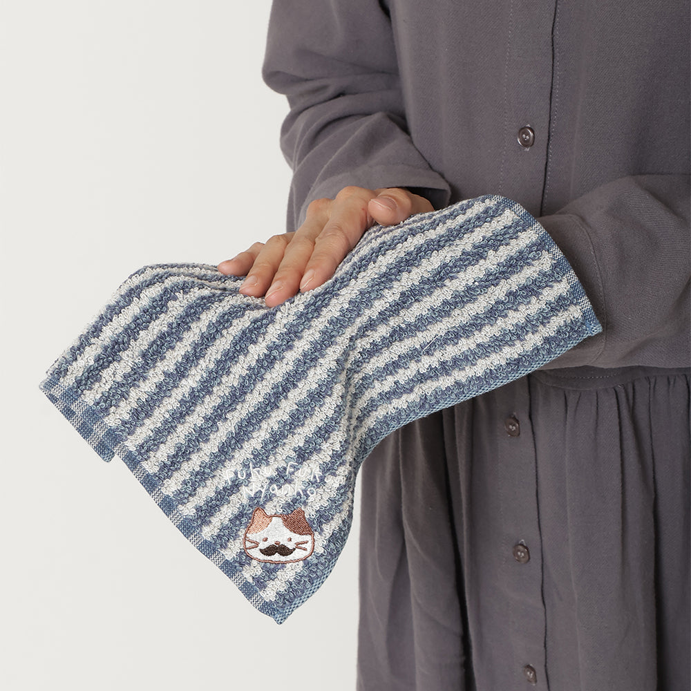 ふくふくにゃんこ ひげにゃんこ タオルチーフ – HAPiNS online shop