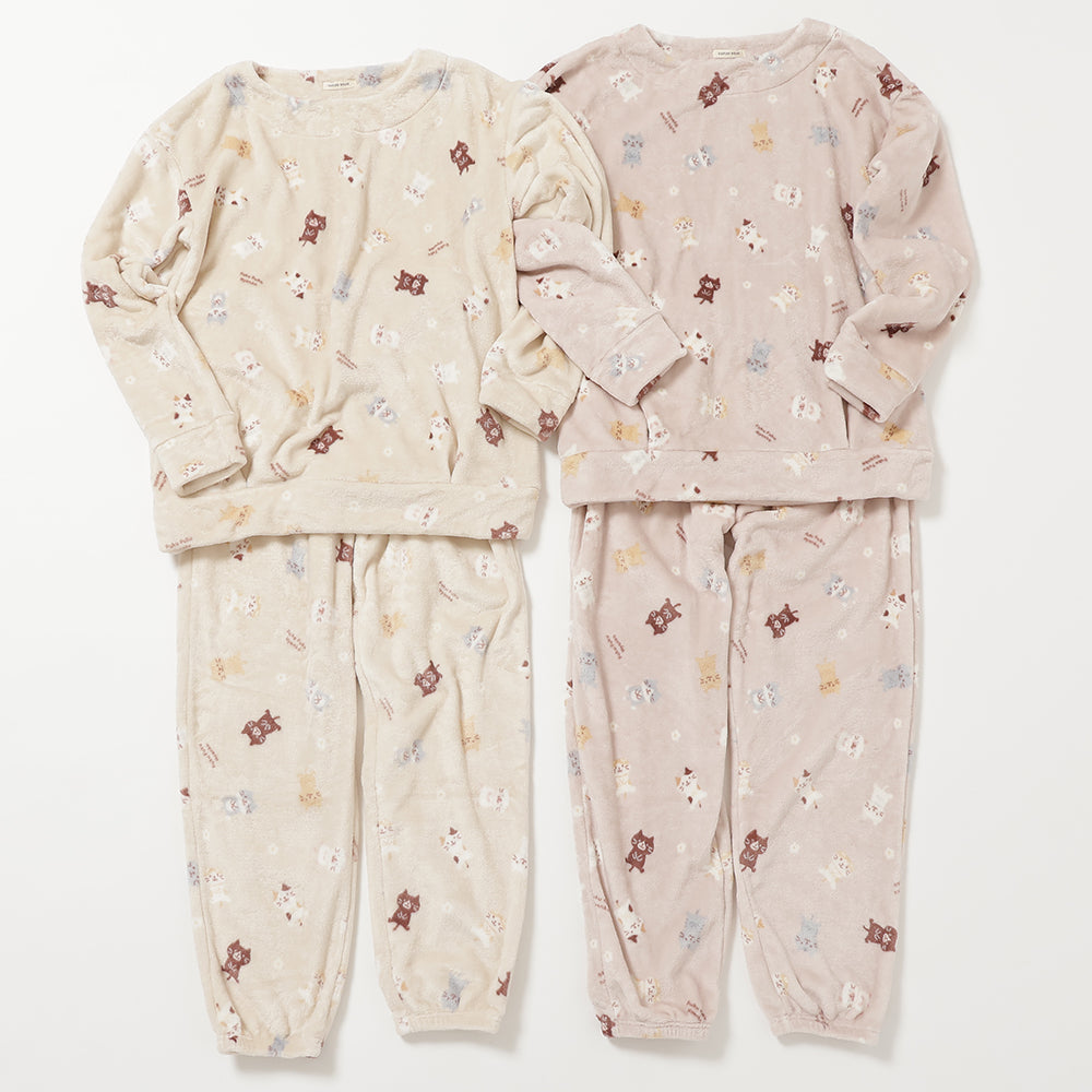 ふくふくにゃんこ フランネル被りパジャマ – HAPiNS online shop