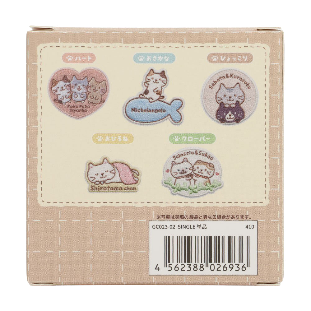 Fuku Fuku Nyankoシール付き刺繍ワッペン【ガチャガチャ販売