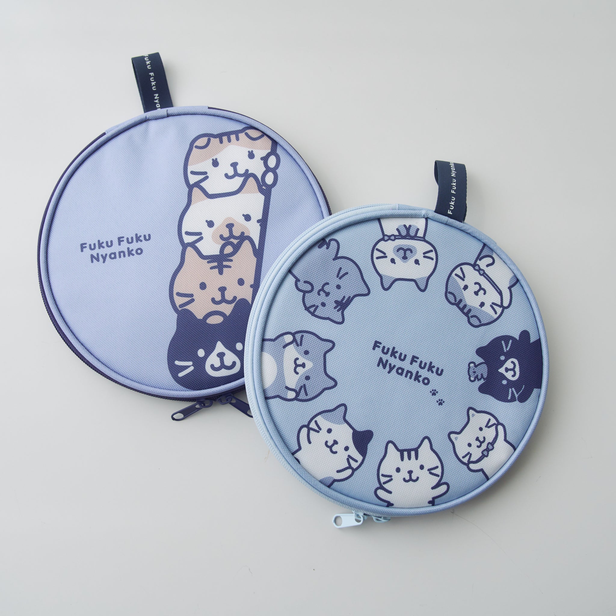 ふくふくにゃんこ ラウンド型 保冷ポーチ – HAPiNS online shop
