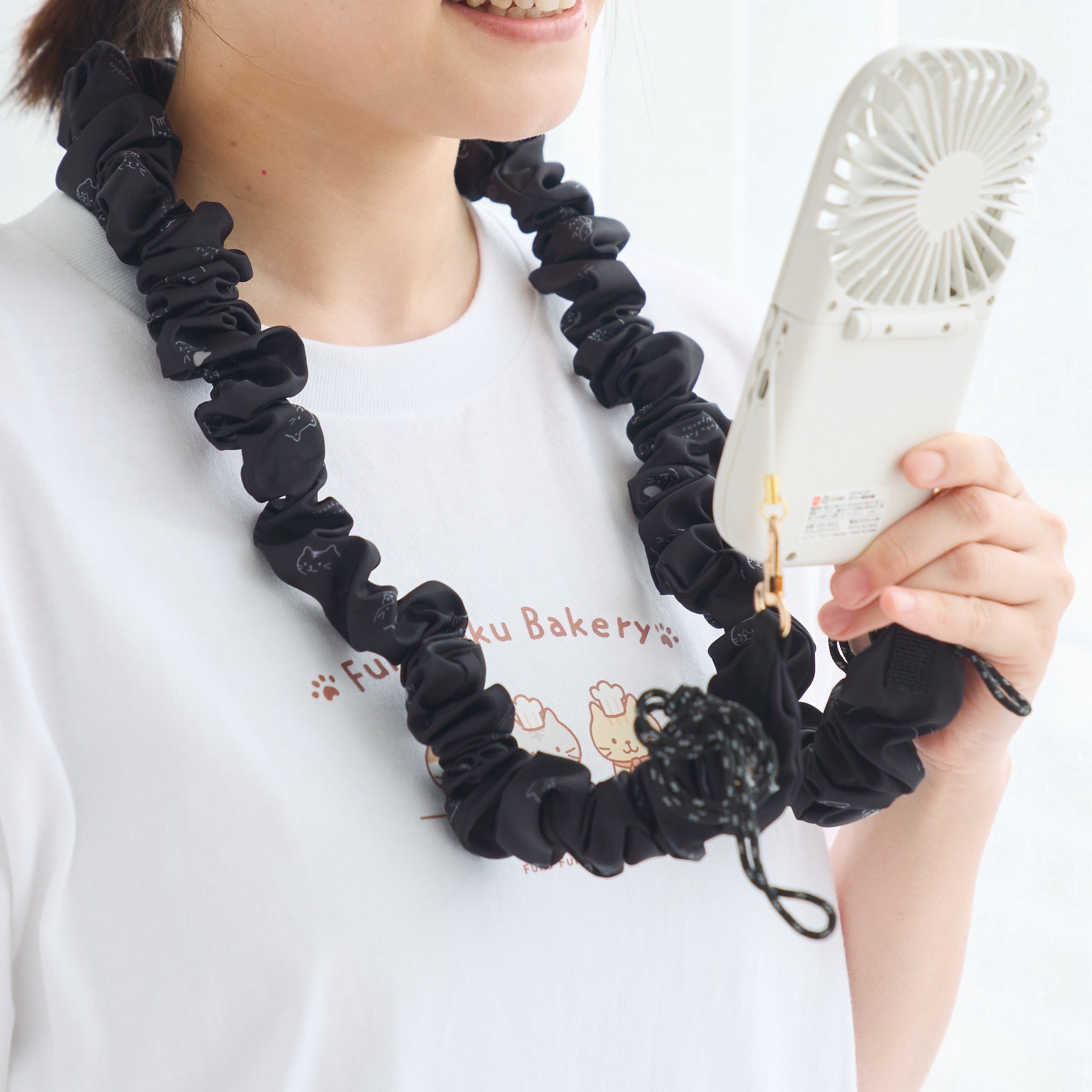 ふくふくにゃんこ 2WAYショルダーストラップ – HAPiNS online shop