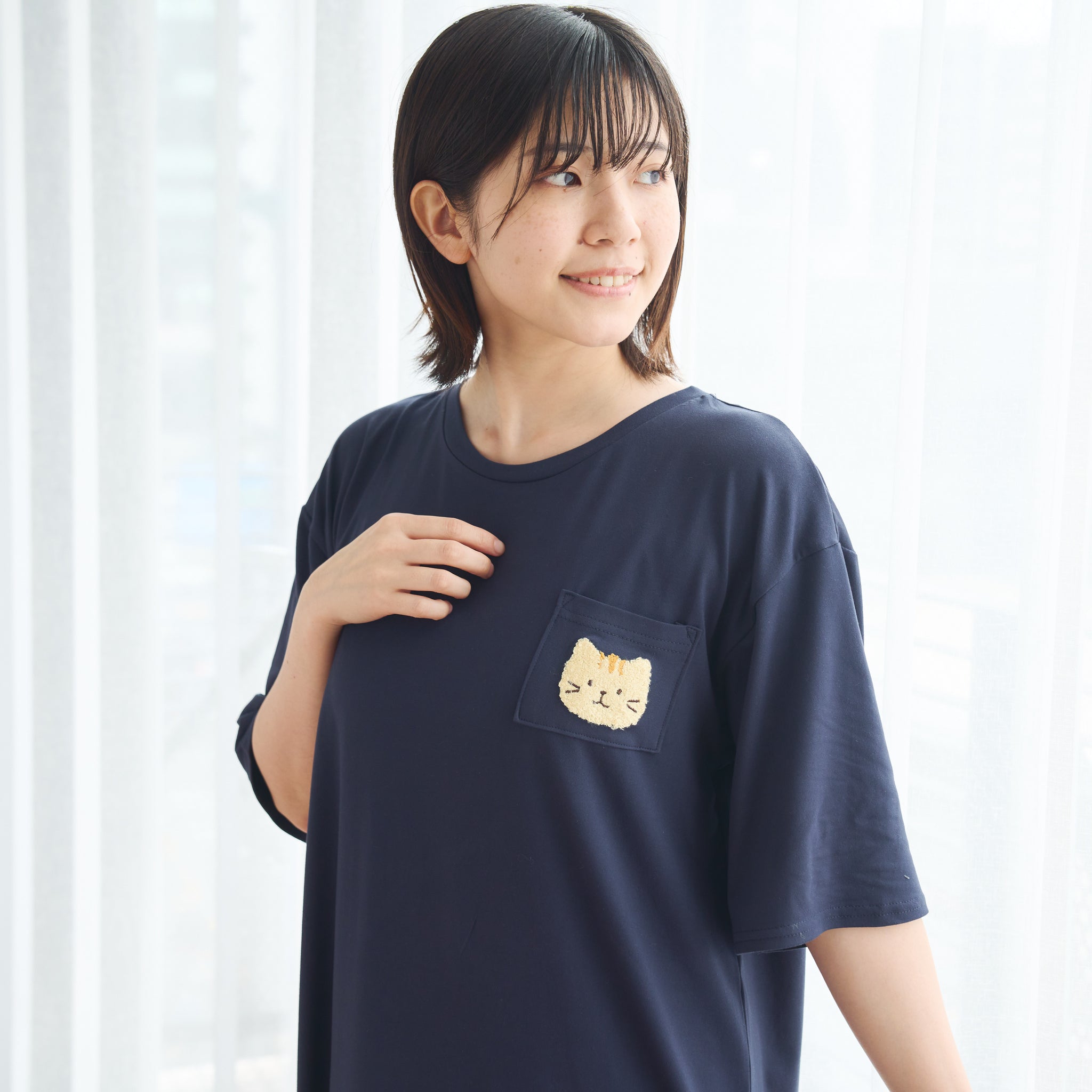 ふくふくにゃんこ とろみ冷感Tシャツ – HAPiNS online shop