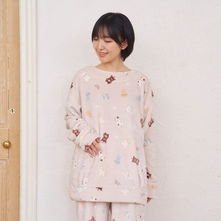 ふくふくにゃんこ フランネル被りパジャマ