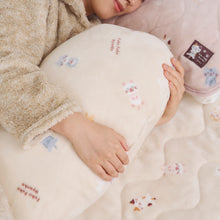  ふくふくにゃんこ フランネル抱き枕【10月31日出荷予定】
