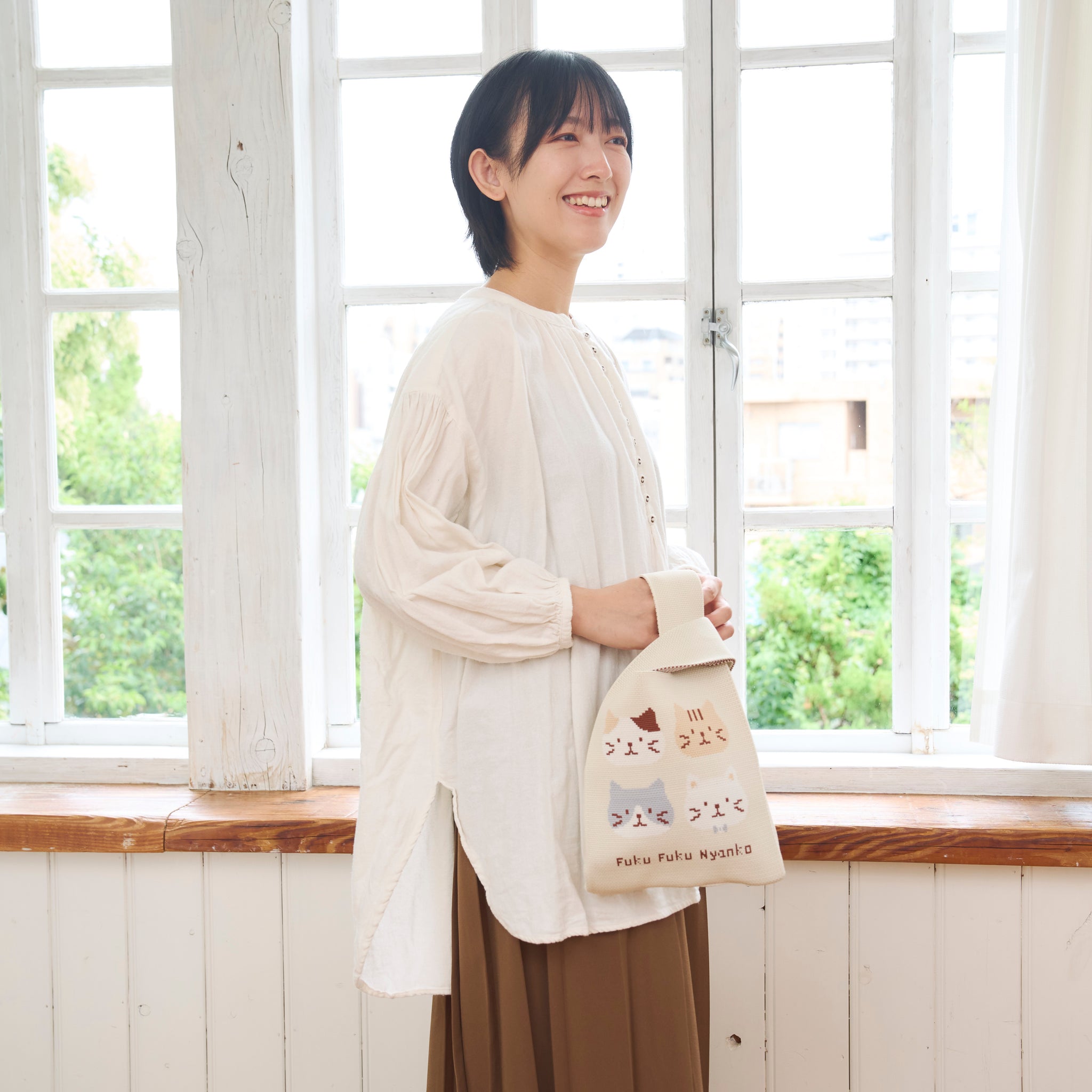 ふくふくにゃんこ ニットバッグ – HAPiNS online shop