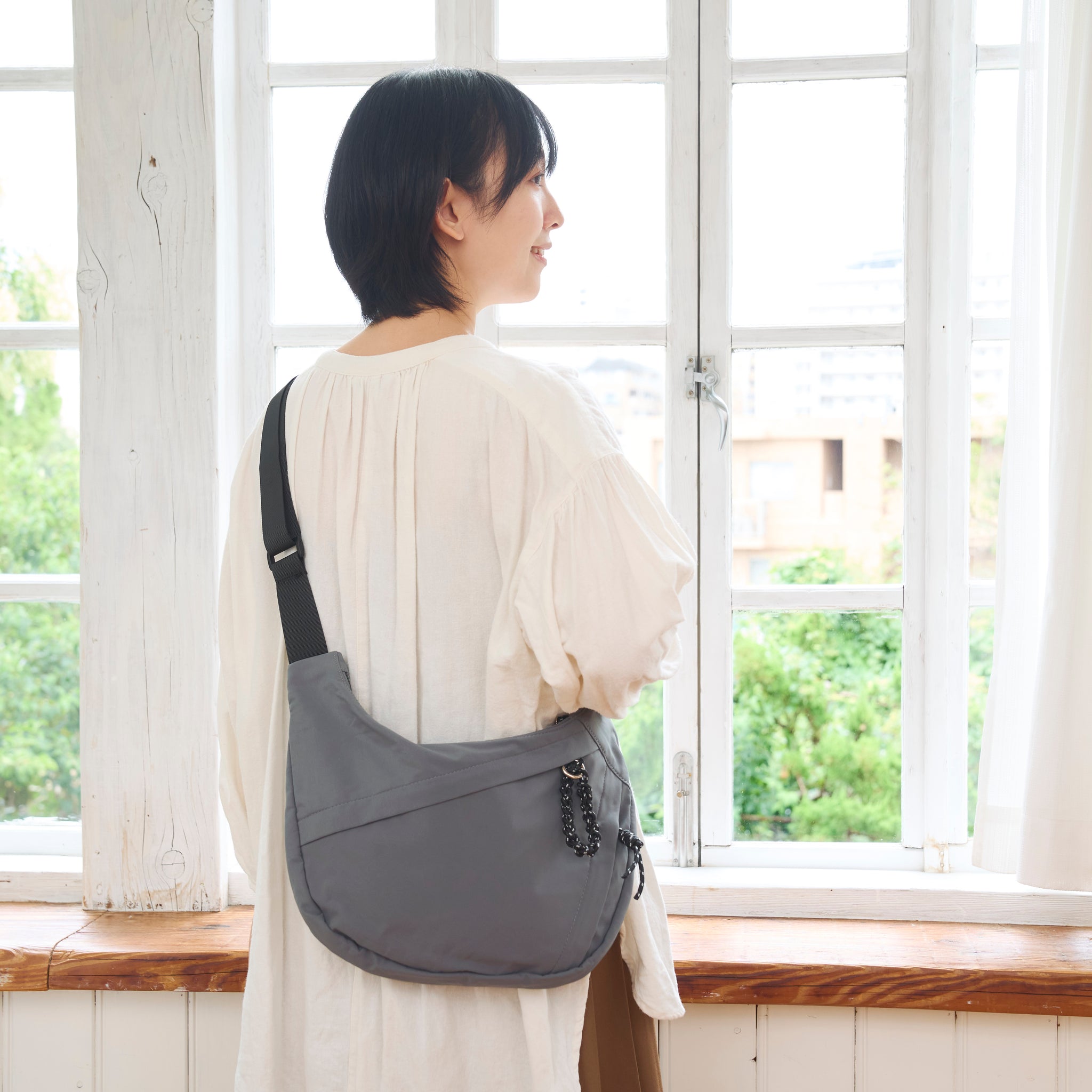 エースショルダーバッグ – HAPiNS online shop