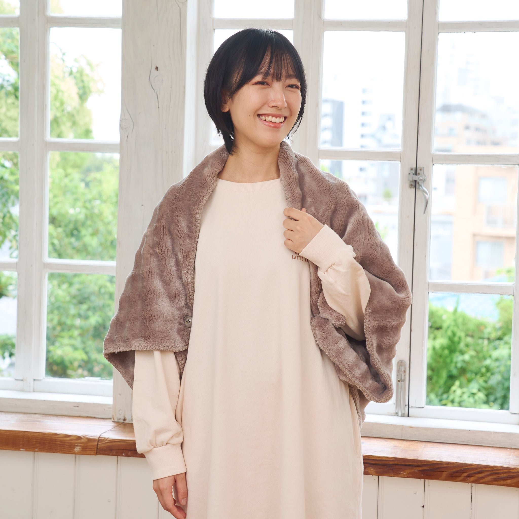 ふくふくにゃんこ とろけるぽこぽこブランケットM – HAPiNS online shop