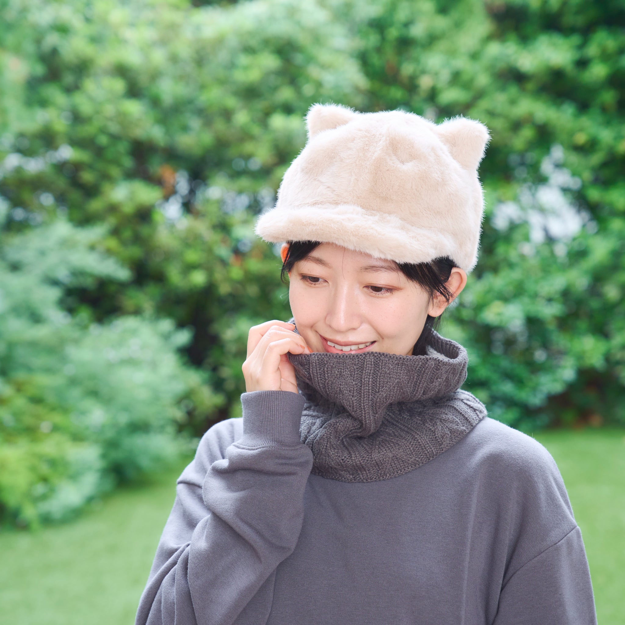 猫耳フワフワ帽子 しっぽ付き猫耳ファーキャップ – HAPiNS online shop