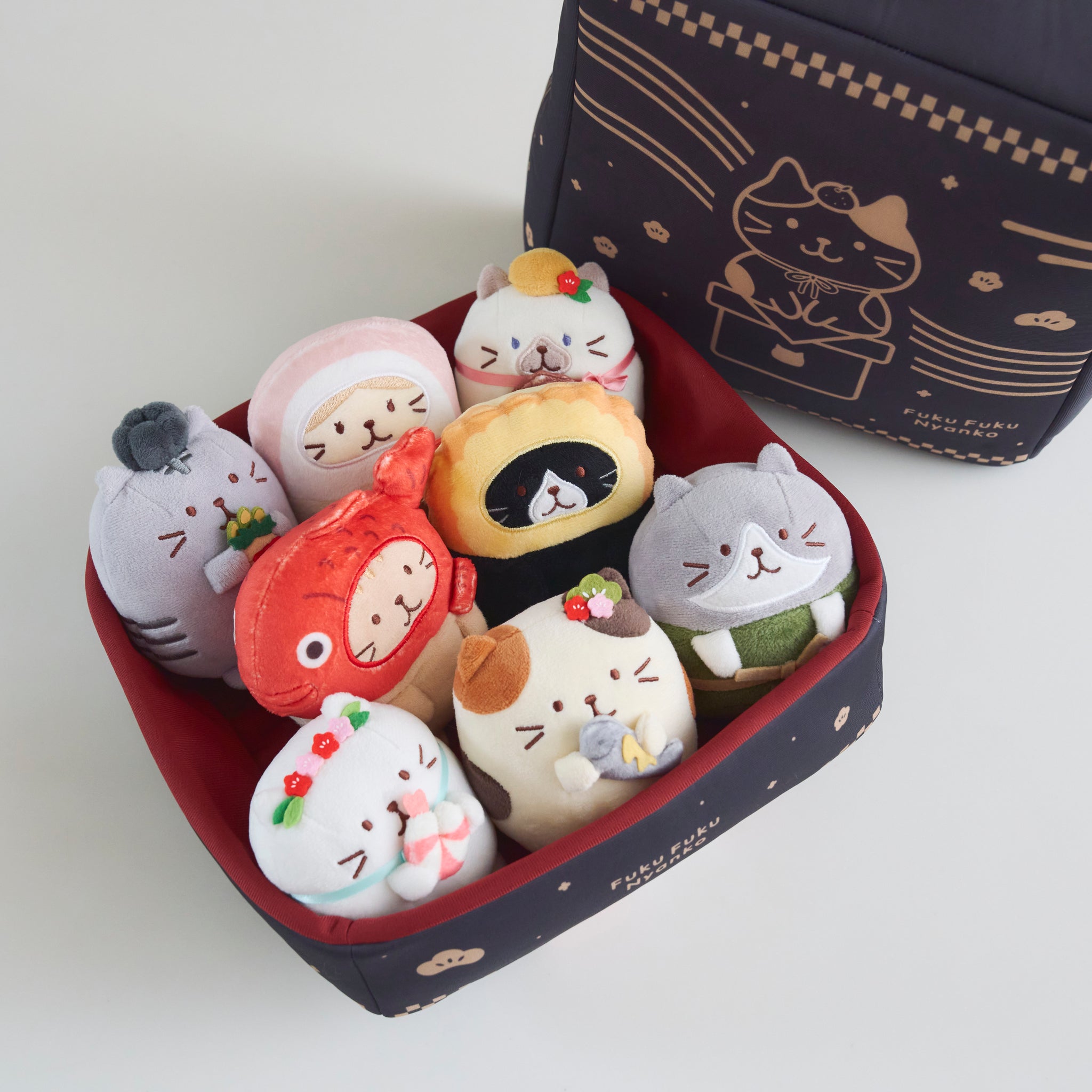 ふくふくにゃんこ 福福おせちBOX【WEB限定】 – HAPiNS online shop