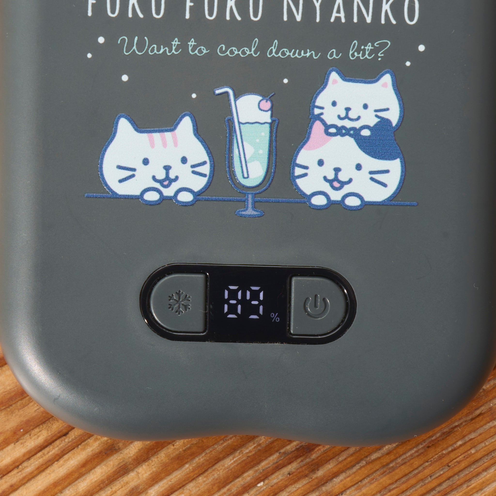 ふくふくにゃんこ 6way ハンズフリー ファン – HAPiNS online shop