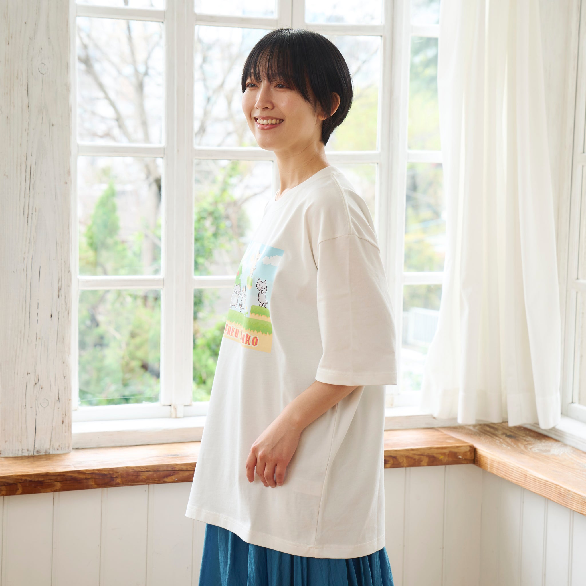 ふくふくにゃんこ 異世界転生 Tシャツ【WEB限定】 – HAPiNS online shop
