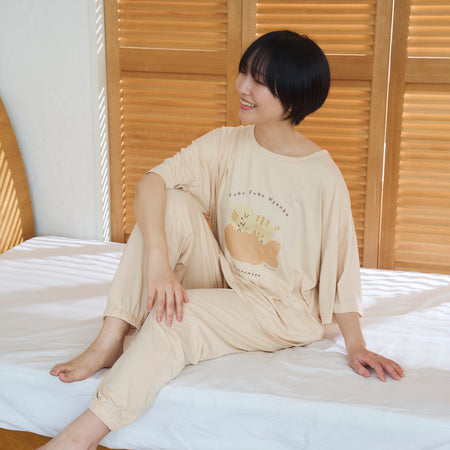 ふくふくにゃんこ　きごこちリラフワ パジャマ