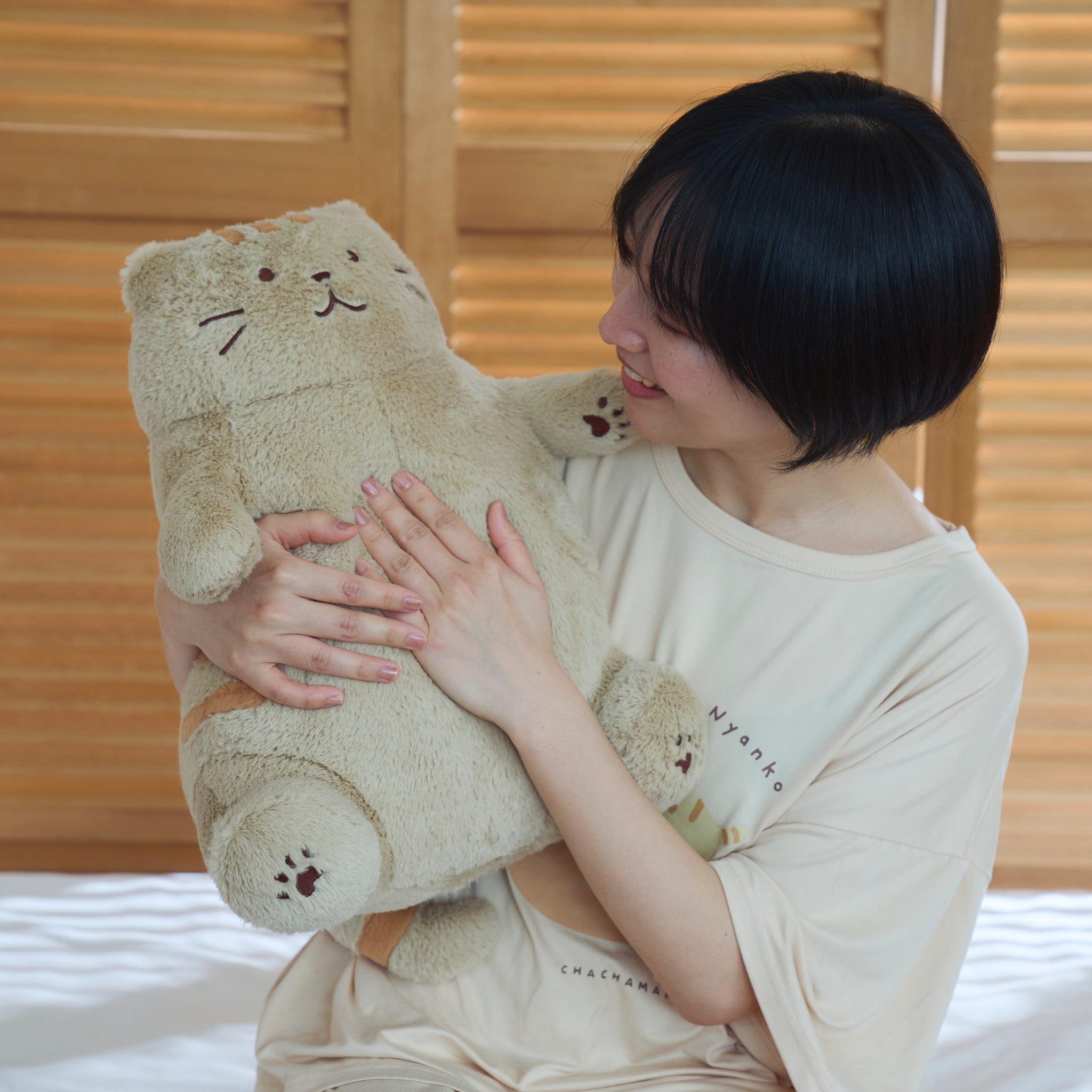 ふくふくにゃんこ 肯定感 抱きまくら – HAPiNS online shop