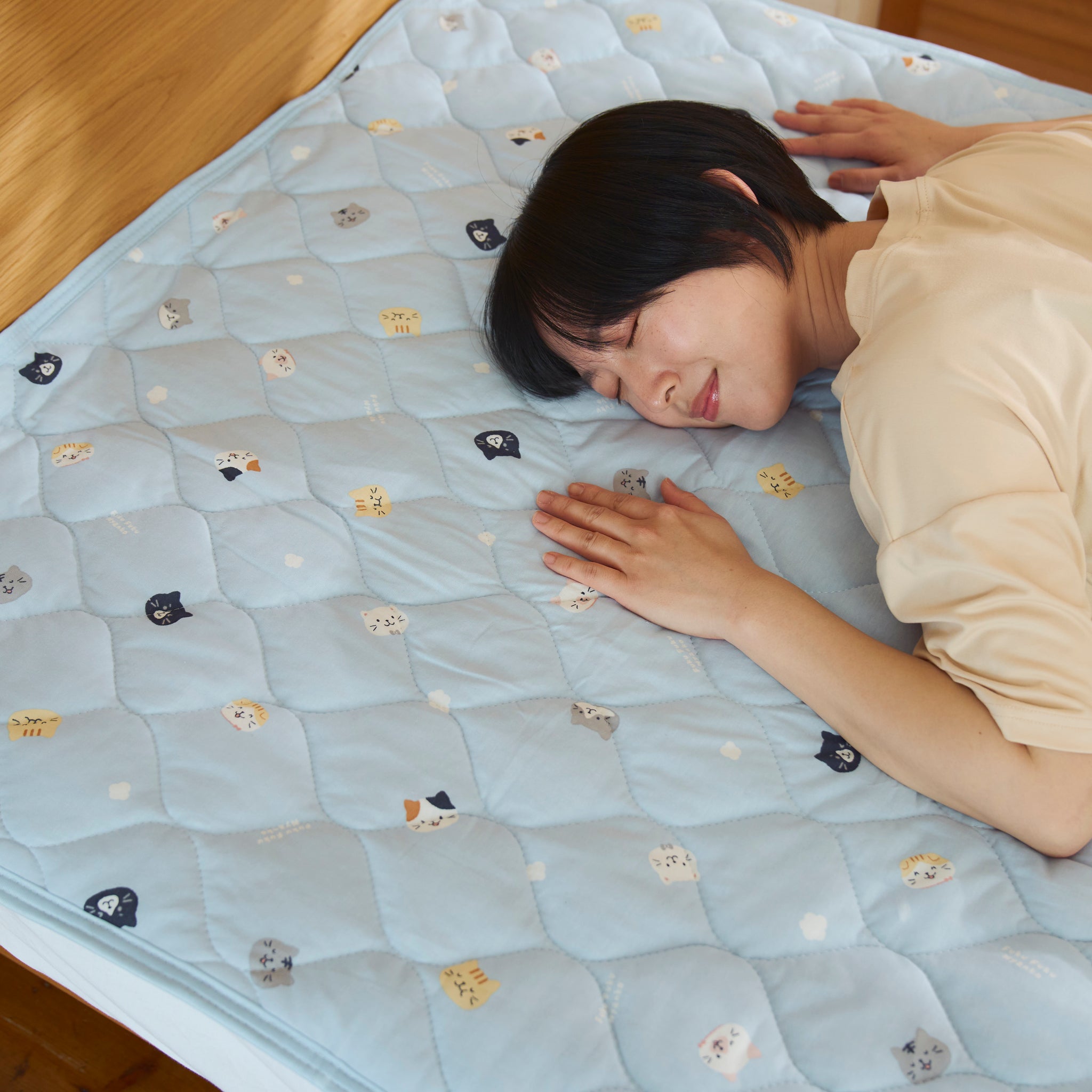 ふくふくにゃんこ 接触冷感 ひんやり コットン 敷きパッド ダブル【WEB