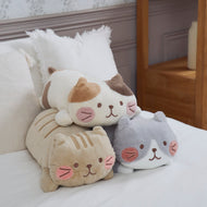 ふくふくにゃんこ まんまるほっぺ寝そべりクッション 【WEB限定】【海外向け商品】