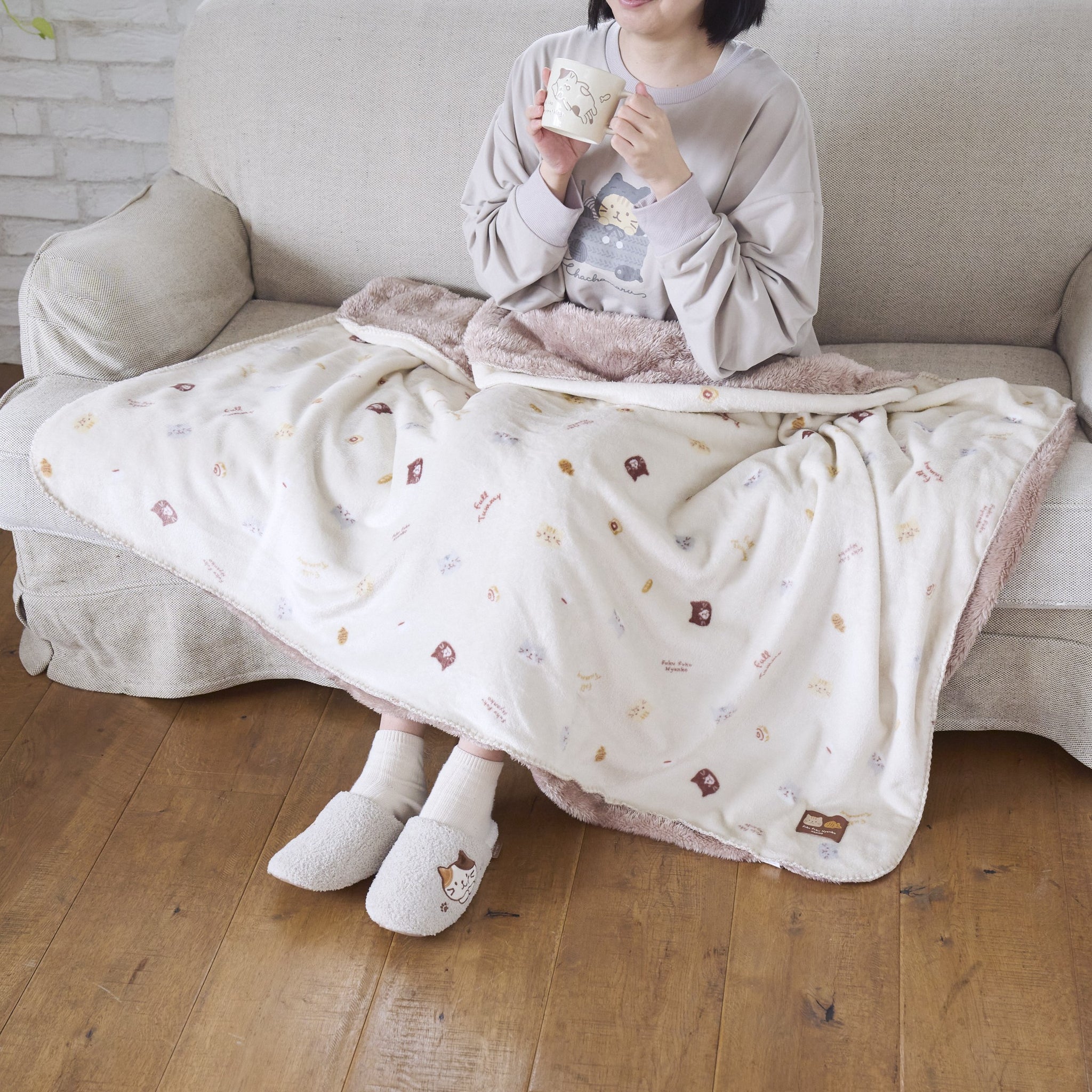 ジャルジャル ブランケット 108枚限定 ふくふくにゃんこ フランネルブランケットL 【2026_秋冬】 – HAPiNS