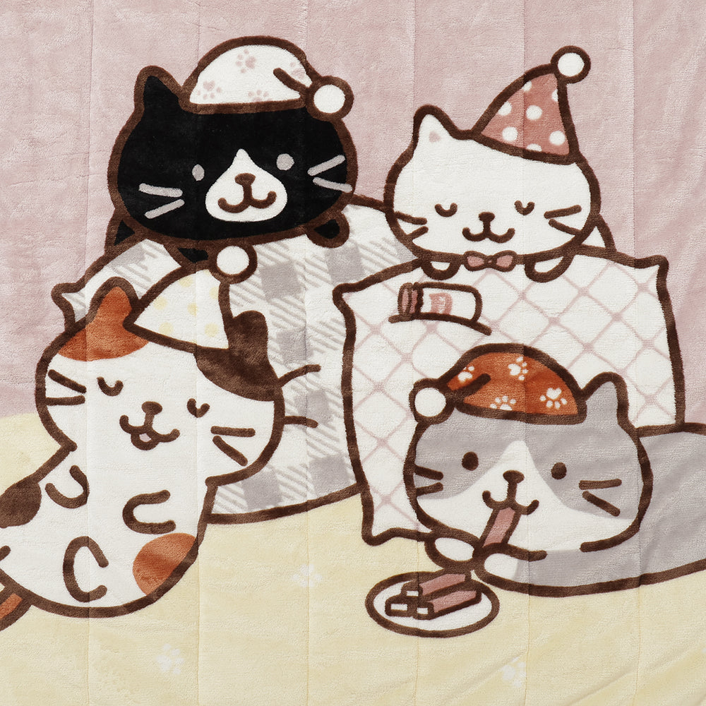 ふくふくにゃんこ あったか毛布 – HAPiNS online shop