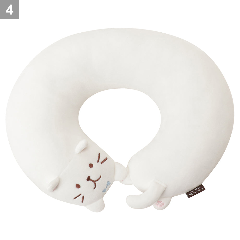 ふくふくにゃんこ なついてネックピロー
