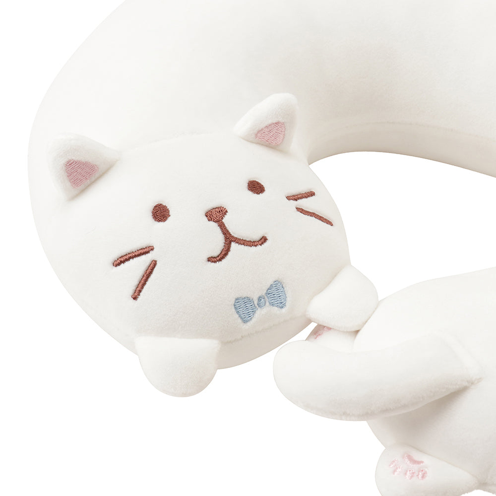 ふくふくにゃんこ なついてネックピロー – HAPiNS online shop