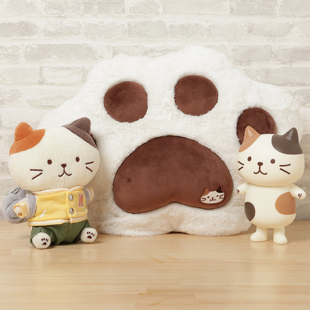 ふくふくにゃんこ ミケランジェロ肉球クッション – HAPiNS online shop