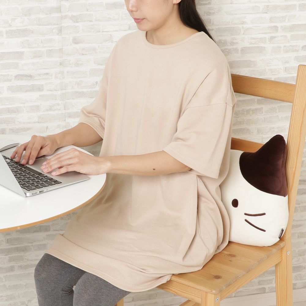 ふくふくにゃんこ もっちりフェイスクッション – HAPiNS online shop