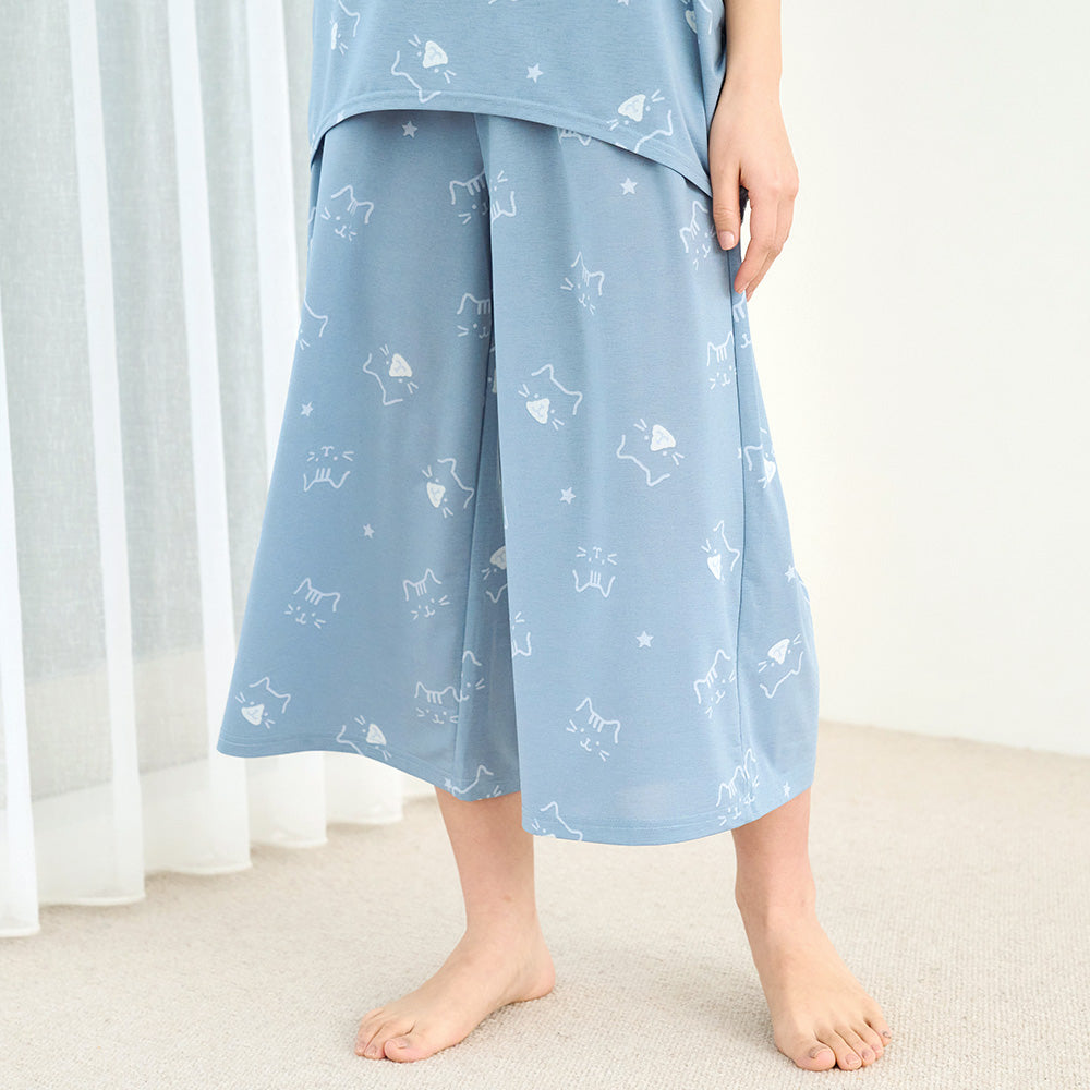 Fuku Fuku Nyankoひんにゃりフェイス7分丈パンツ（M～L）
