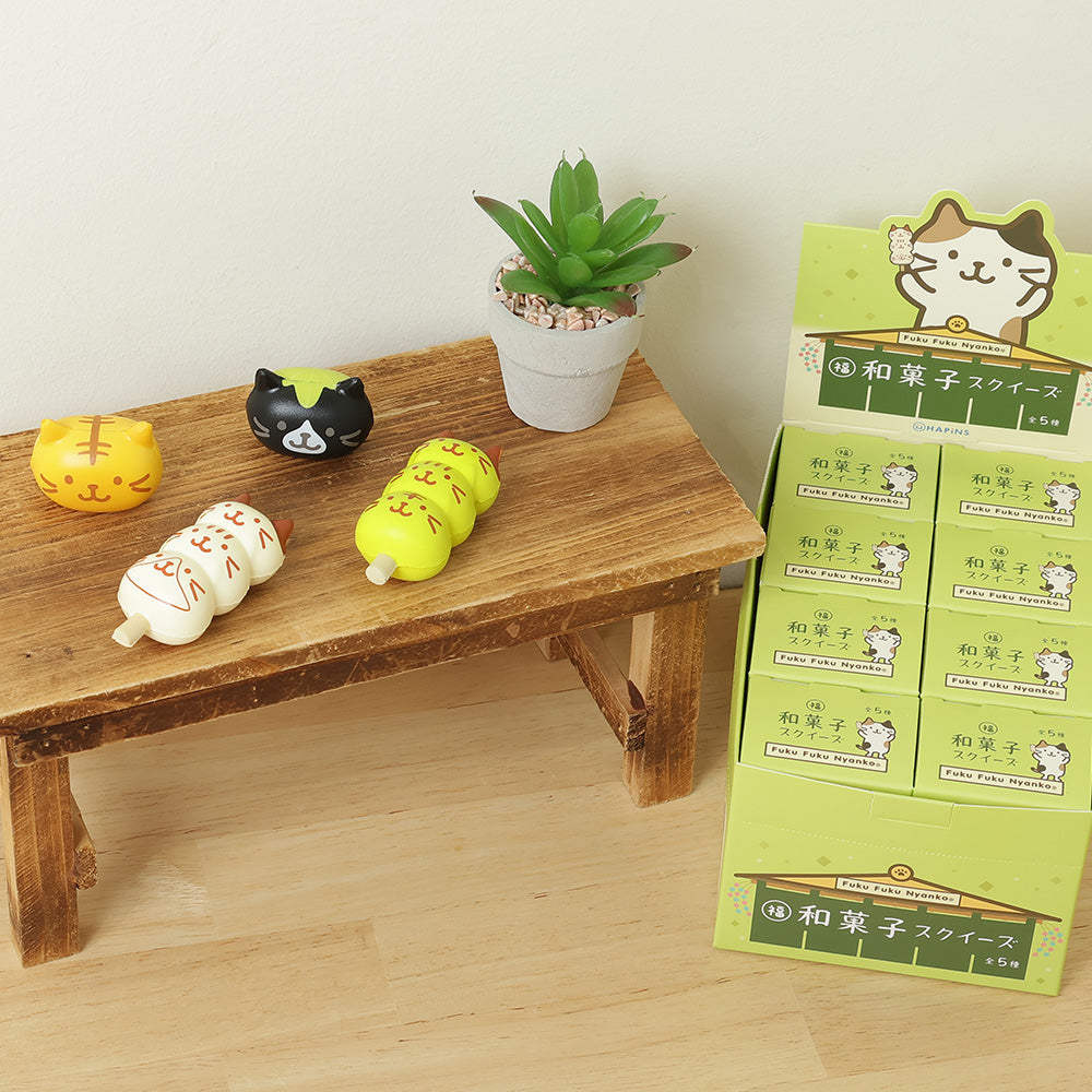 Fuku Fuku Nyanko和菓子スクイーズ【ガチャガチャ販売