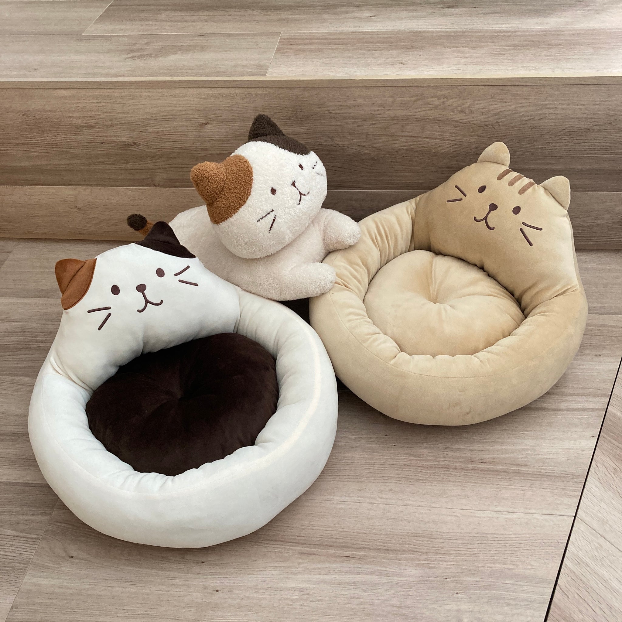 てごにゃん　パペット　全３種 ふくふくにゃんこ にゃんにゃんパペット – HAPiNS online shop