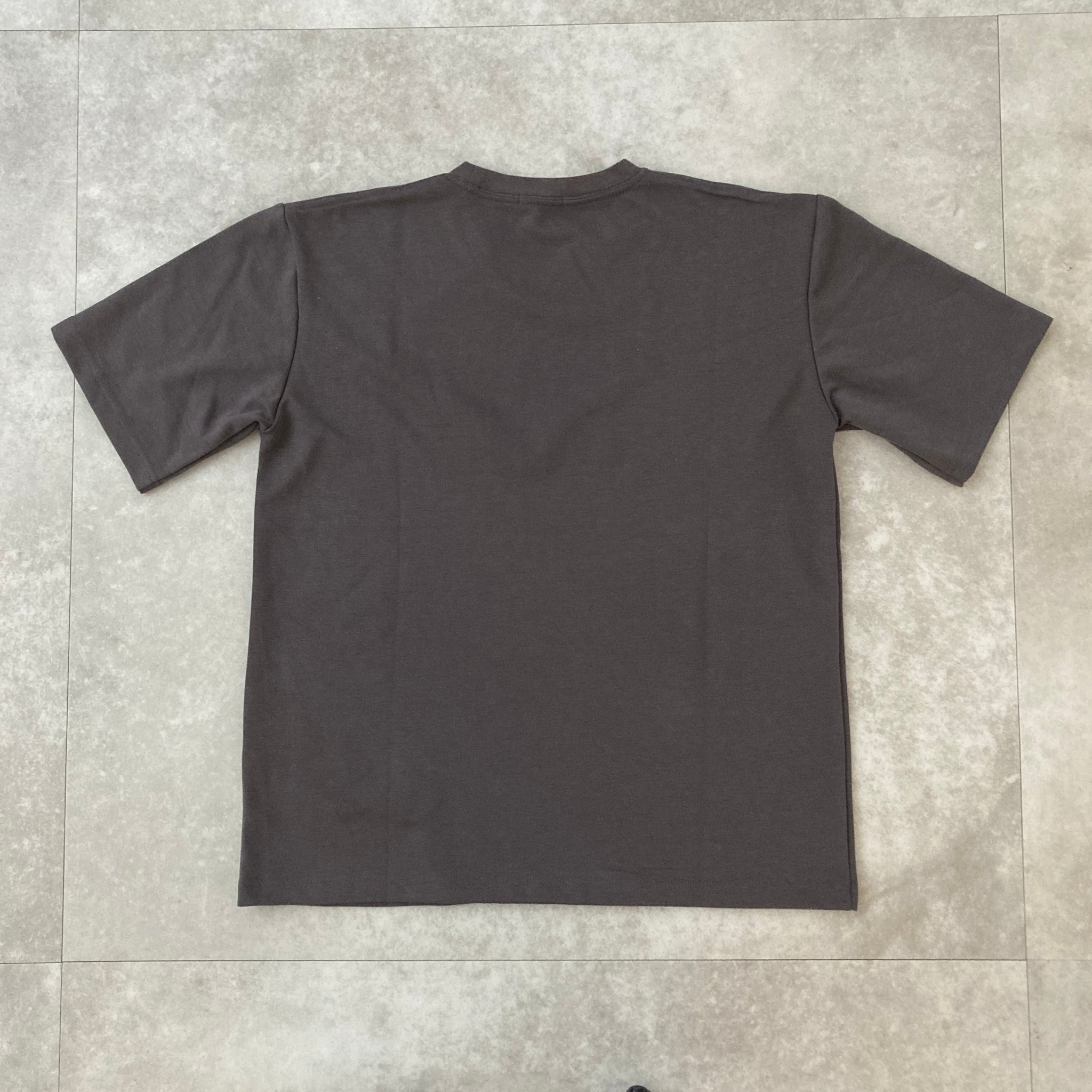 ふくふくにゃんこ 証明写真風Tシャツ – HAPiNS online shop