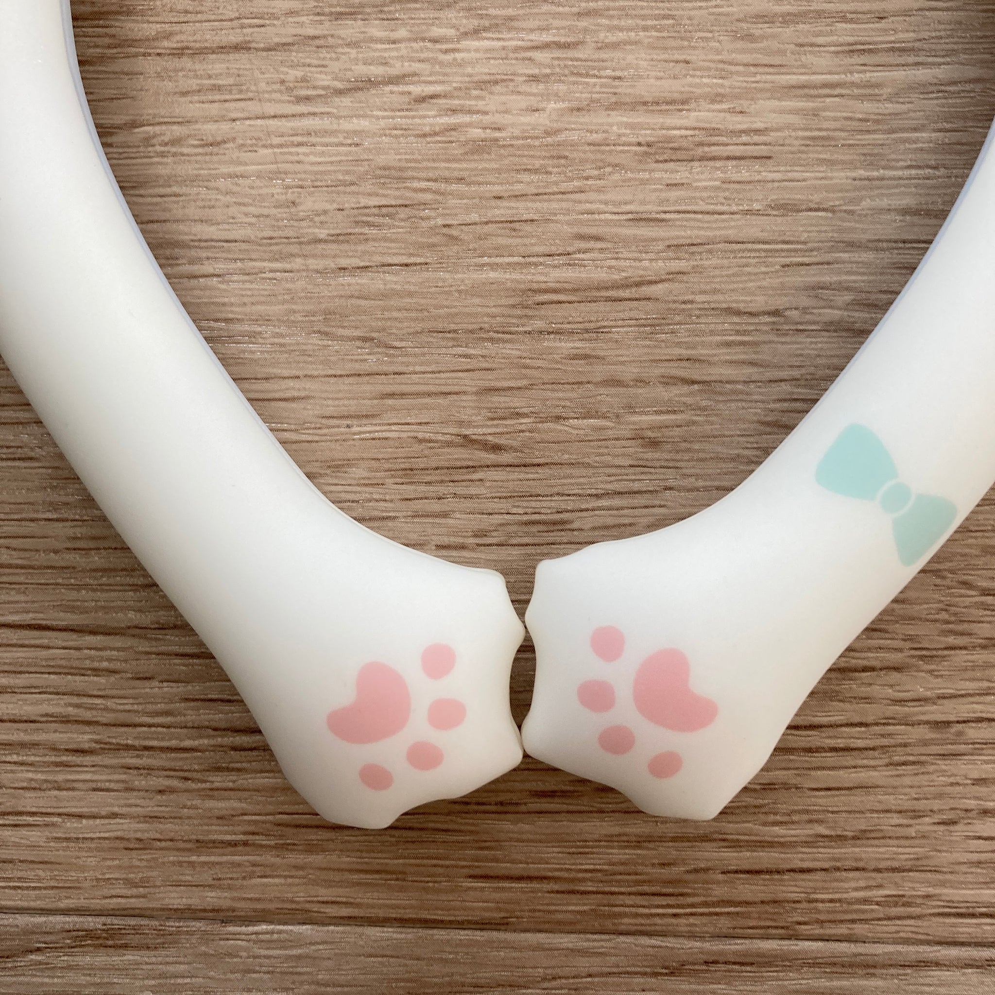 のらねこ温ループ ふくふくにゃんこ 耳付き2WAYコールドループS – HAPiNS online shop